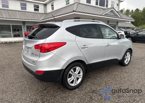 2011 Hyundai Tucson Gls z USA, uszkodzony, nr VIN KM8JUCAC9BU186292